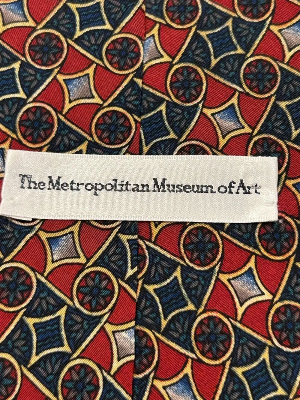 Metropolitan Museum of‎ Art Classic Red and Navy Floral Geometric Men’s Tie